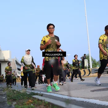 Runner Photo 6336489