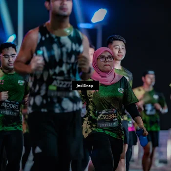 Runner Photo 6336493