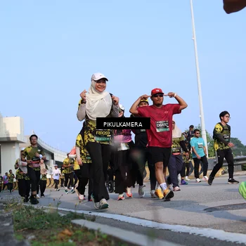 Runner Photo 6336512