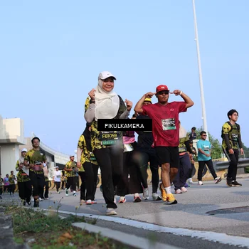 Runner Photo 6336516