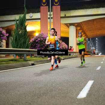 Runner Photo 6336569