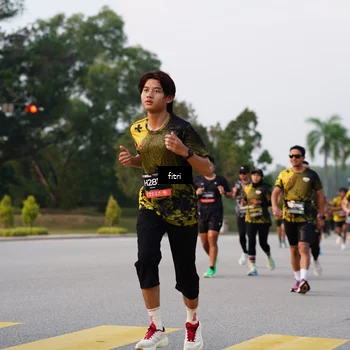 Runner Photo 6336583