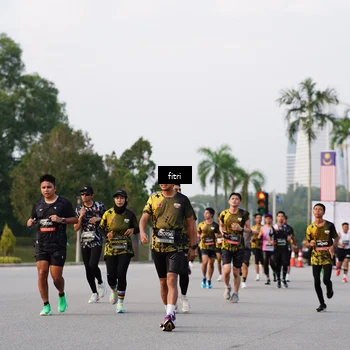 Runner Photo 6336587