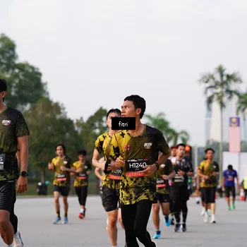 Runner Photo 6336591