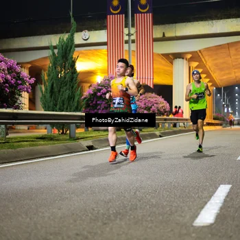 Runner Photo 6336592