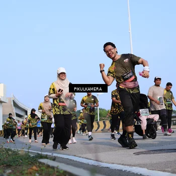 Runner Photo 6336623