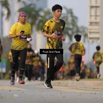 Runner Photo 6336647