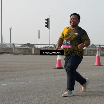Runner Photo 6336650