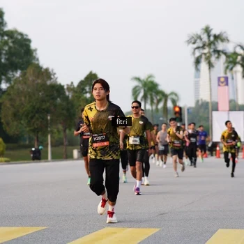 Runner Photo 6336684
