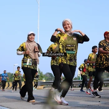 Runner Photo 6336714