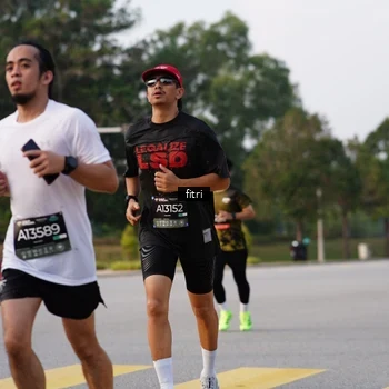 Runner Photo 6336719