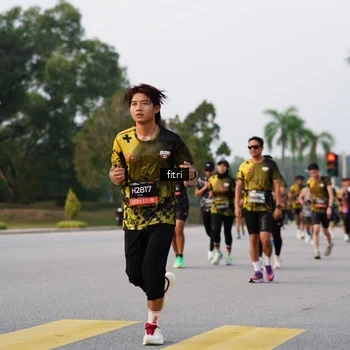 Runner Photo 6336748