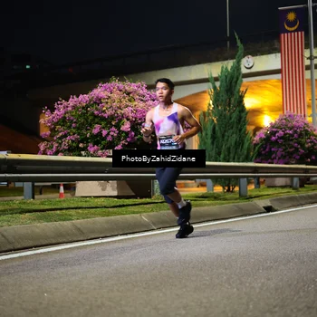 Runner Photo 6336800