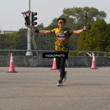 Runner Photo 6336840