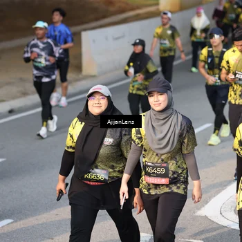 Runner Photo 6336867