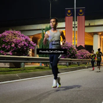Runner Photo 6336921