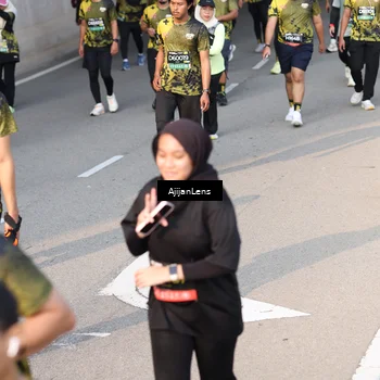 Runner Photo 6337020
