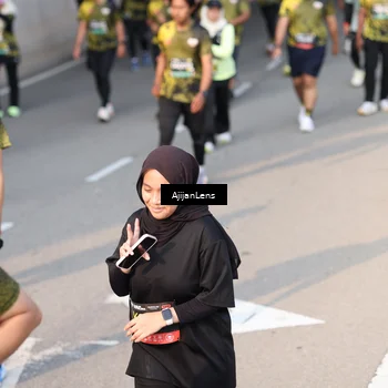 Runner Photo 6337025