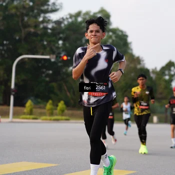 Runner Photo 6337038
