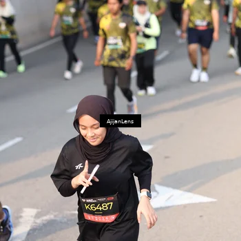 Runner Photo 6337060