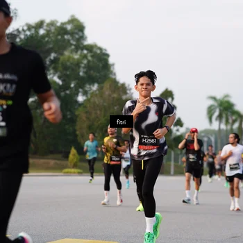 Runner Photo 6337064