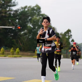 Runner Photo 6337067