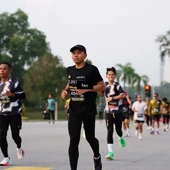 Runner Photo 6337086