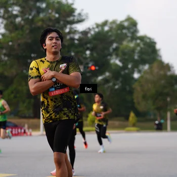 Runner Photo 6337192