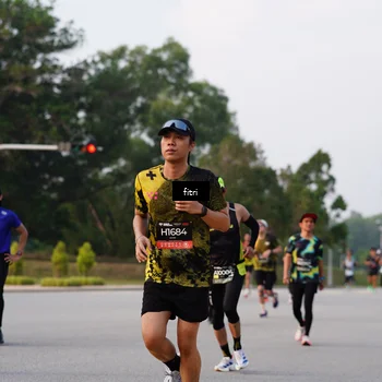 Runner Photo 6337377