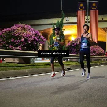 Runner Photo 6337391