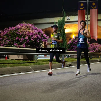 Runner Photo 6337412