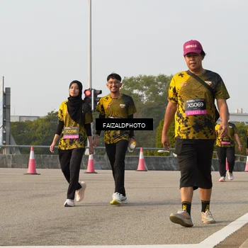 Runner Photo 6337418