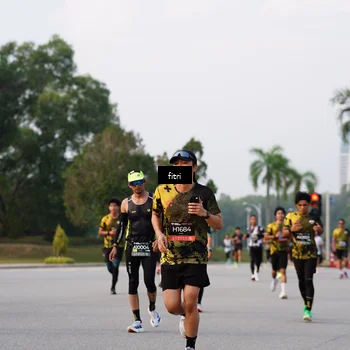 Runner Photo 6337435