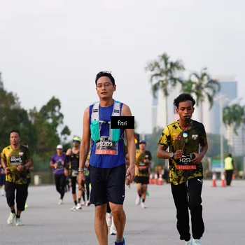 Runner Photo 6337449
