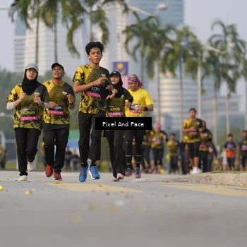 Runner Photo 6337474