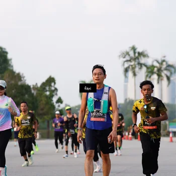 Runner Photo 6337497