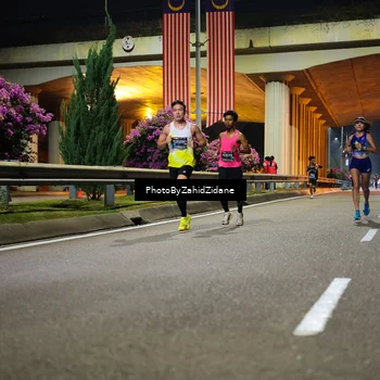 Runner Photo 6337565