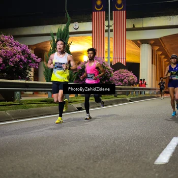 Runner Photo 6337623