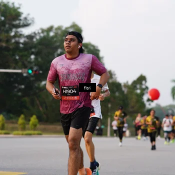 Runner Photo 6337641