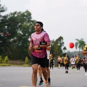 Runner Photo 6337667