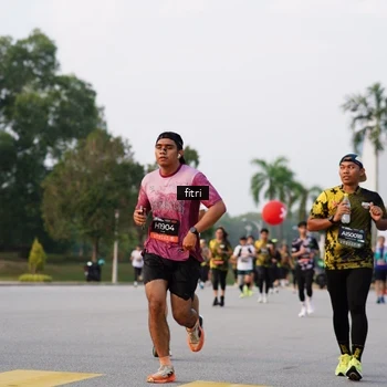 Runner Photo 6337853