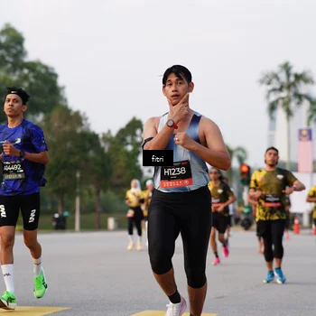 Runner Photo 6337952