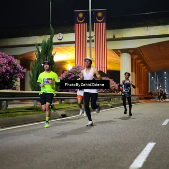 Runner Photo 6337978