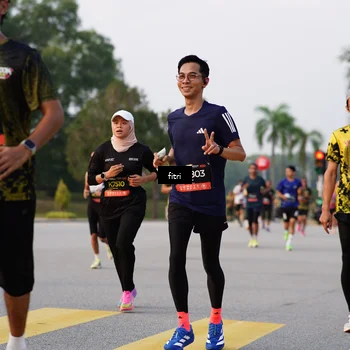 Runner Photo 6338024