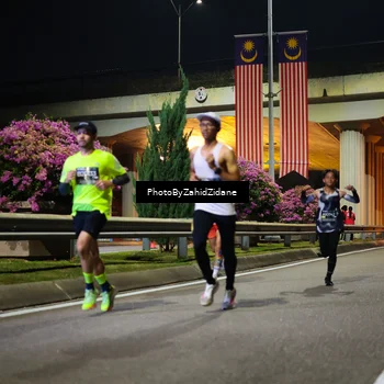 Runner Photo 6338078