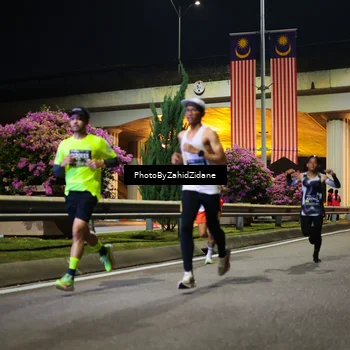 Runner Photo 6338101