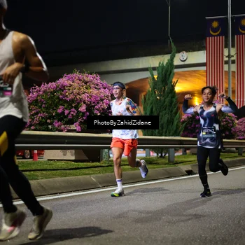 Runner Photo 6338138