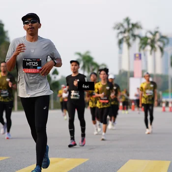 Runner Photo 6338160