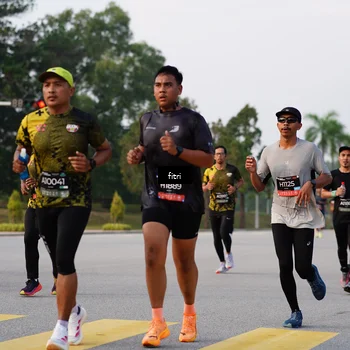 Runner Photo 6338213