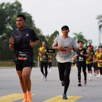 Runner Photo 6338252
